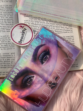Huda Beauty - Mercury Retrograde Eyeshadow Palette