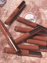 Revolution - Retro Luxe Matte Liquid Lipstick