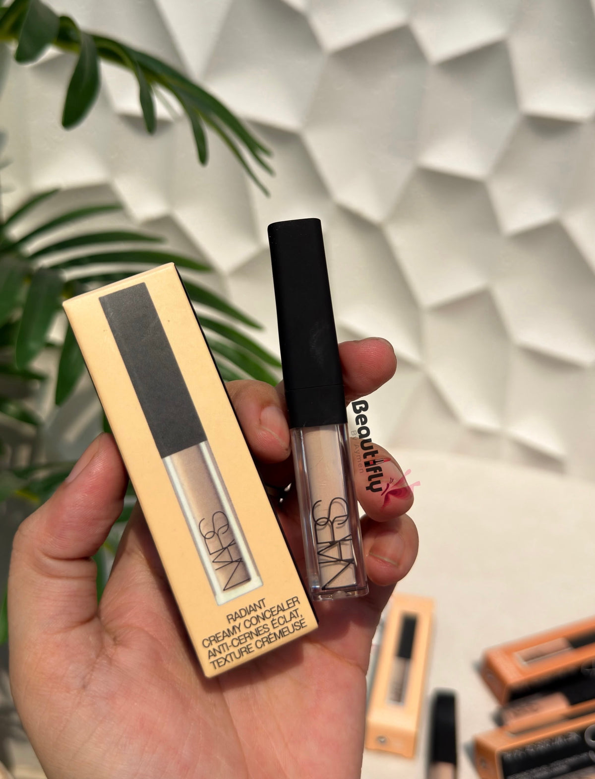 Nars - Radiant Creamy Concealer
